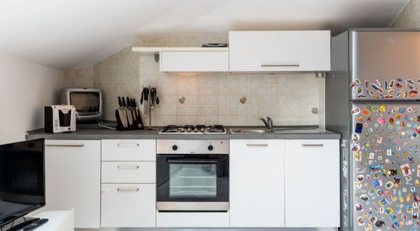 Photo of By Center and Sea