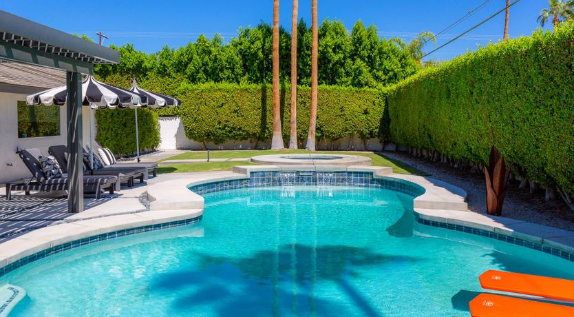 Photo of The Modern Dreamer