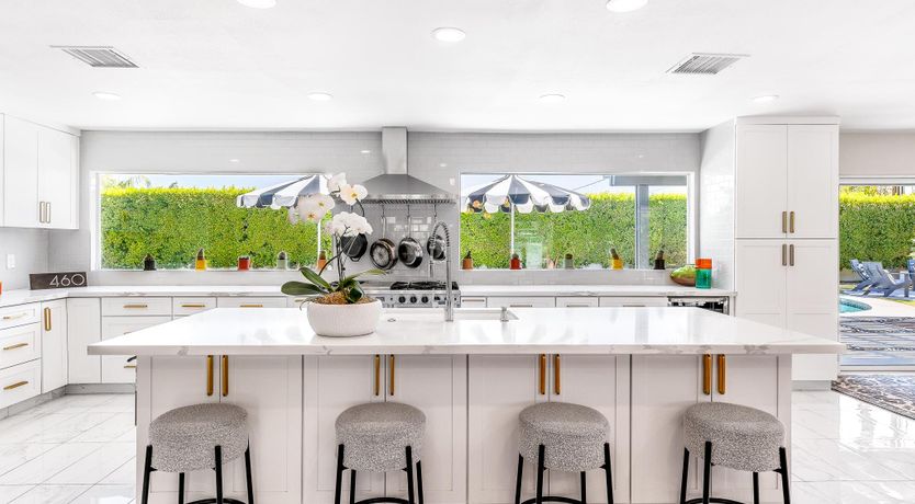 Photo of The Modern Dreamer