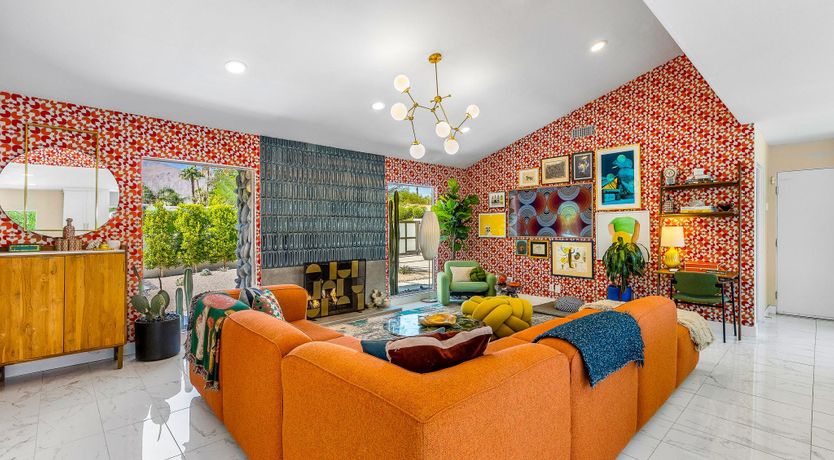 Photo of The Modern Dreamer