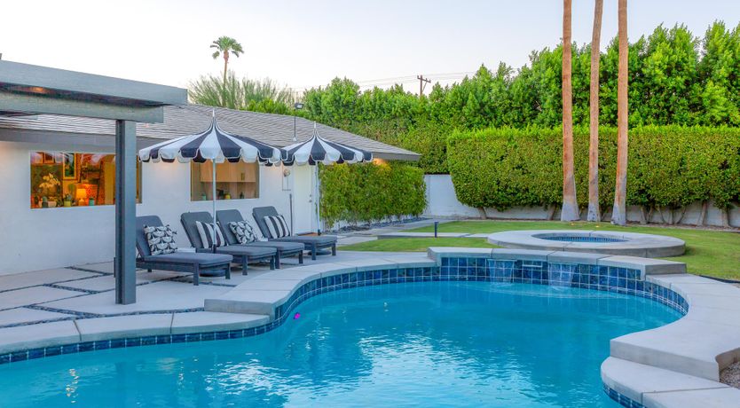 Photo of The Modern Dreamer