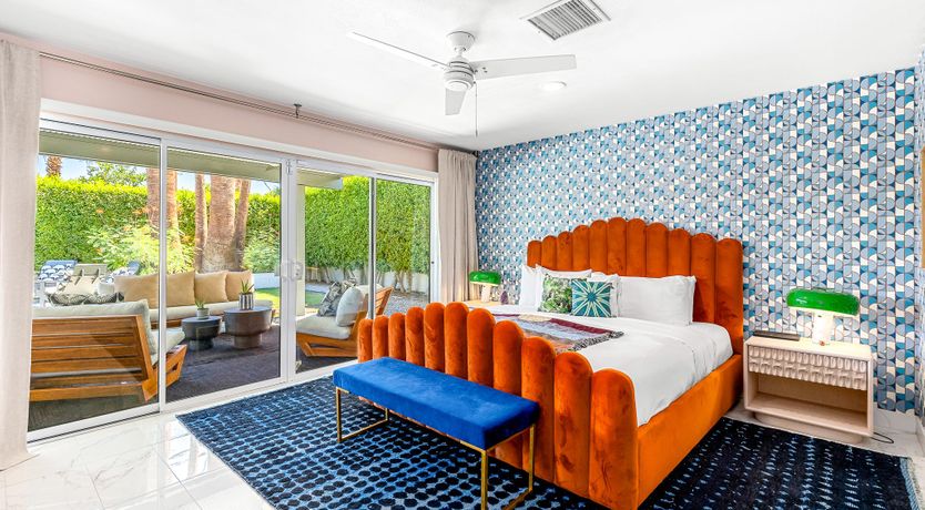 Photo of The Modern Dreamer