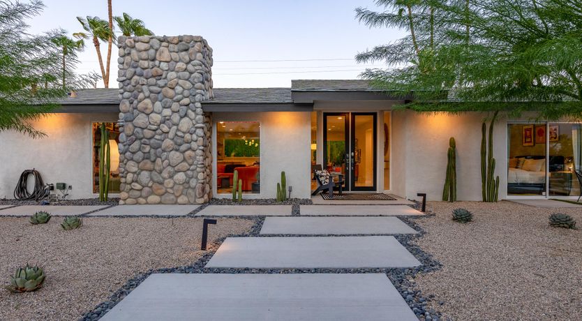 Photo of The Modern Dreamer