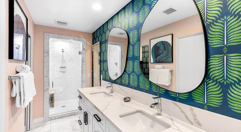 Photo of The Modern Dreamer