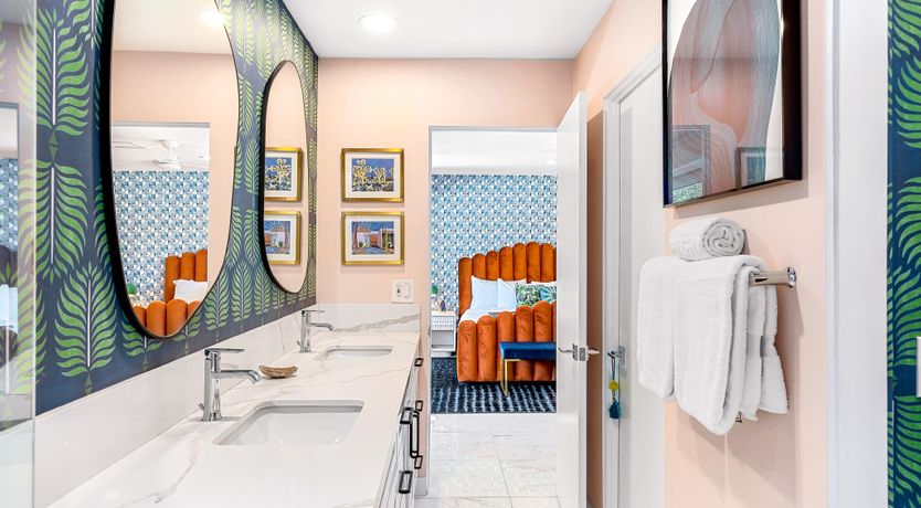 Photo of The Modern Dreamer