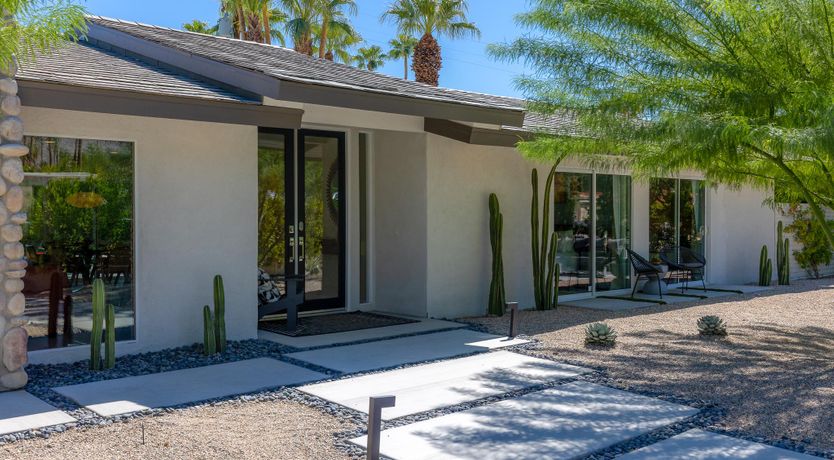 Photo of The Modern Dreamer