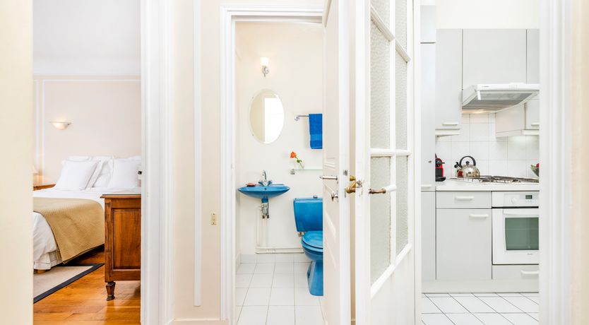 Photo of Parisian Echoes