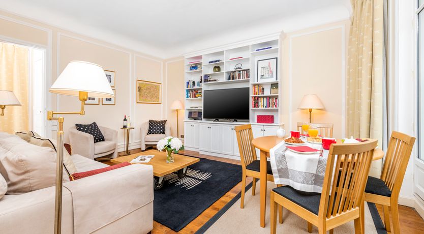 Photo of Parisian Echoes