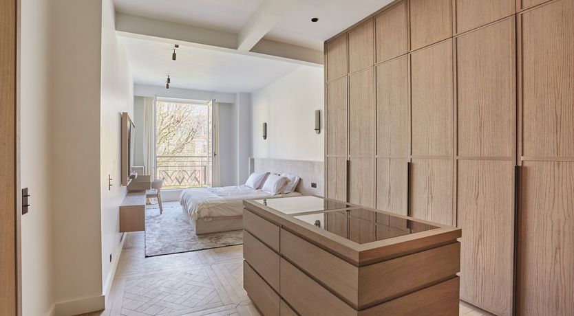 Photo of Regal Avenue