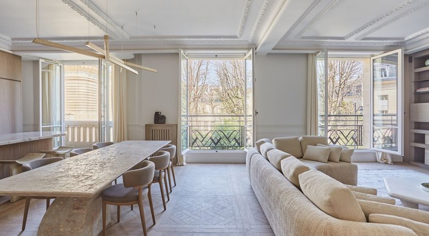 Photo of Regal Avenue