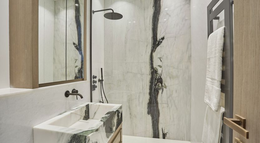 Photo of Regal Avenue