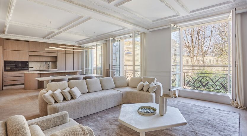 Photo of Regal Avenue