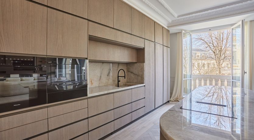 Photo of Regal Avenue