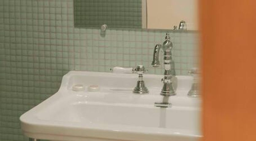 Photo of The Door to Paris