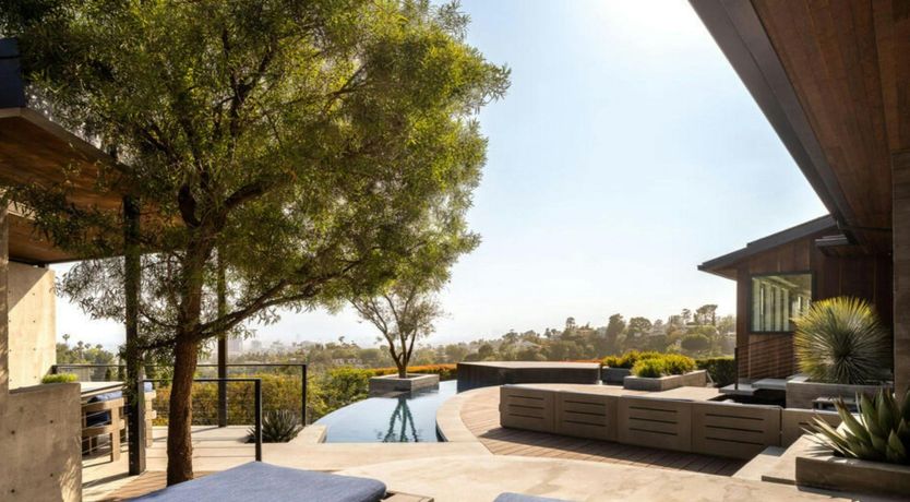 Photo of The Hollywood Cabin