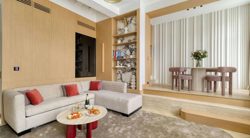 Photo of Parisian Treasury