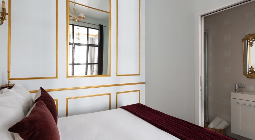 Photo of Paris in Frame