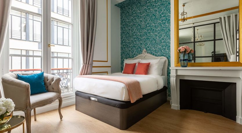 Photo of Paris in Frame