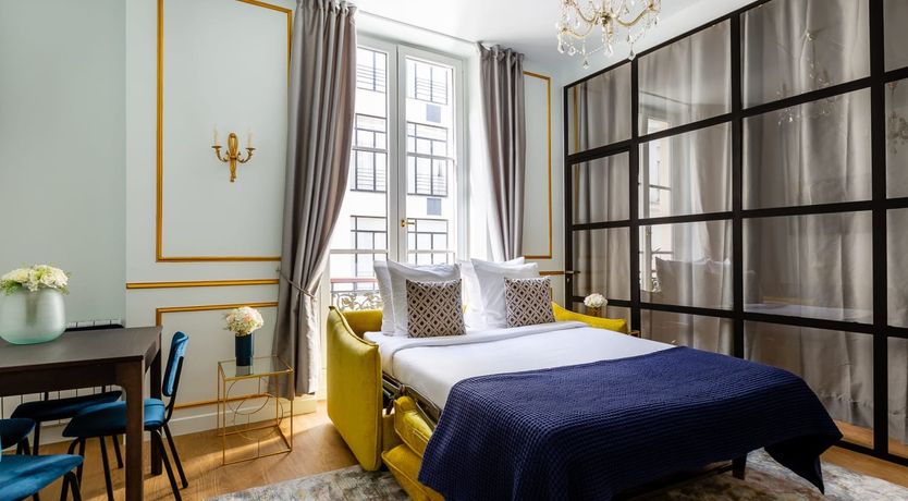 Photo of Paris in Frame