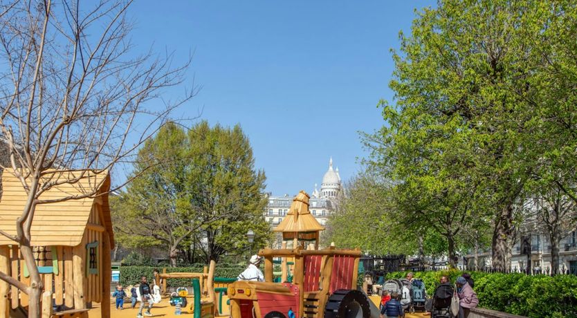 Photo of The Art In Montmartre