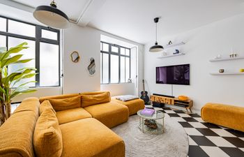The Vinyl Loft Holiday Home