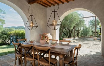 Olive Dreams Holiday Home