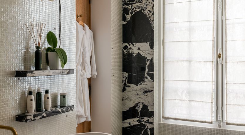 Photo of Parisian Secrets