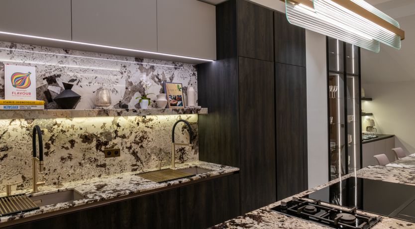 Photo of Parisian Secrets