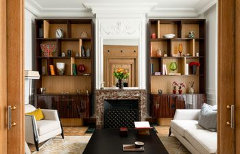 Parisian Secrets Holiday Home