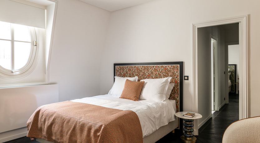 Photo of Parisian Secrets