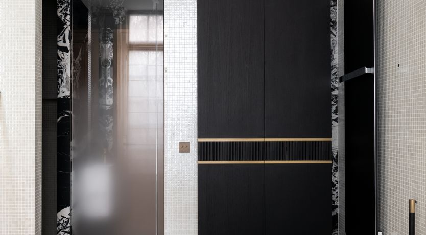 Photo of Parisian Secrets