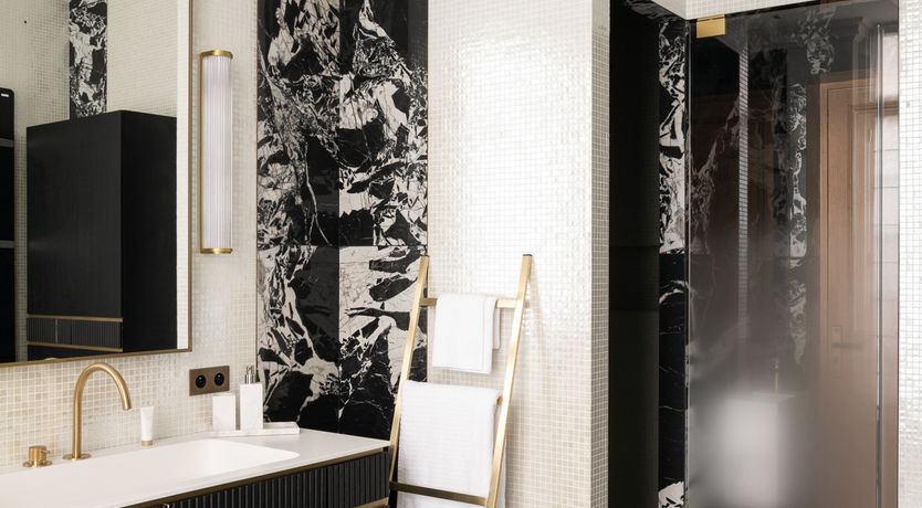 Photo of Parisian Secrets