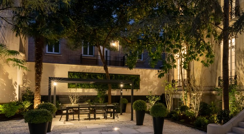 Photo of Parisian Secrets