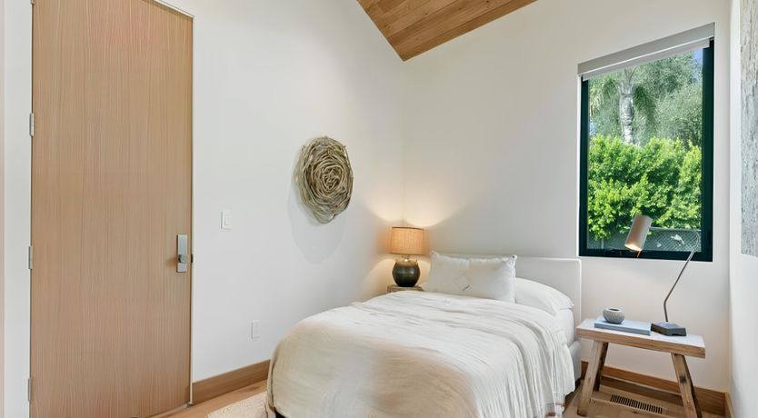 Photo of Golden Glimmer