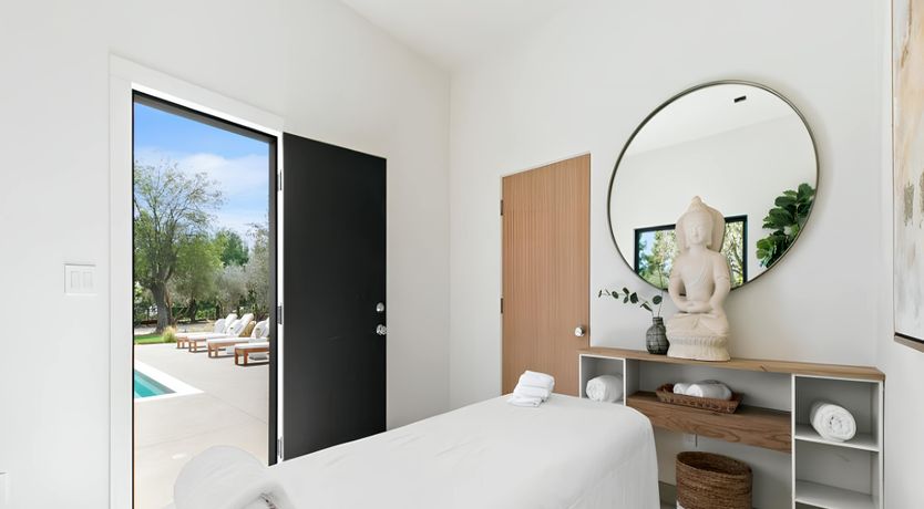 Photo of Golden Glimmer