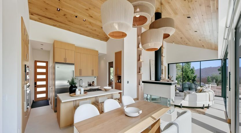 Photo of Golden Glimmer