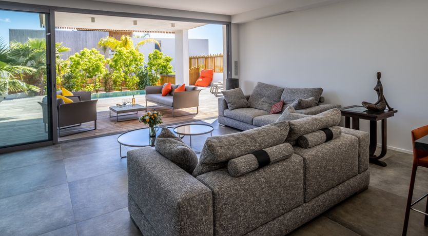 Photo of Summer Horizon