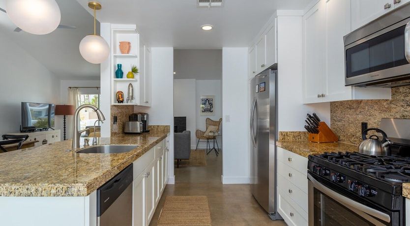 Photo of Mandarin Cordial