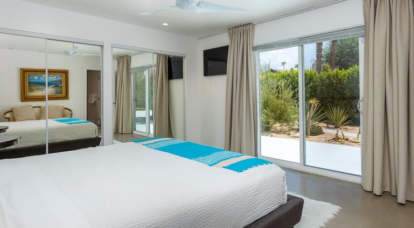 Photo of Mandarin Cordial