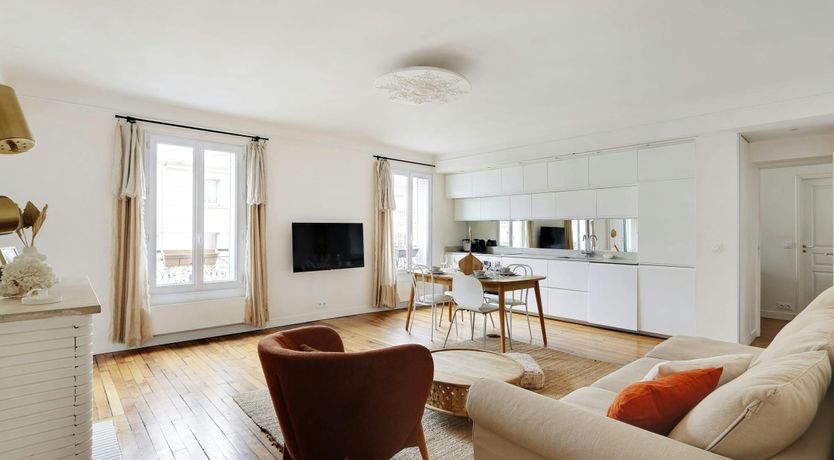 Photo of Chic Sojourn