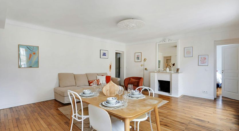 Photo of Chic Sojourn