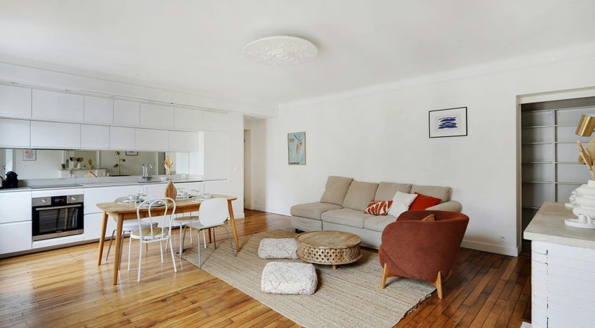 Photo of Chic Sojourn