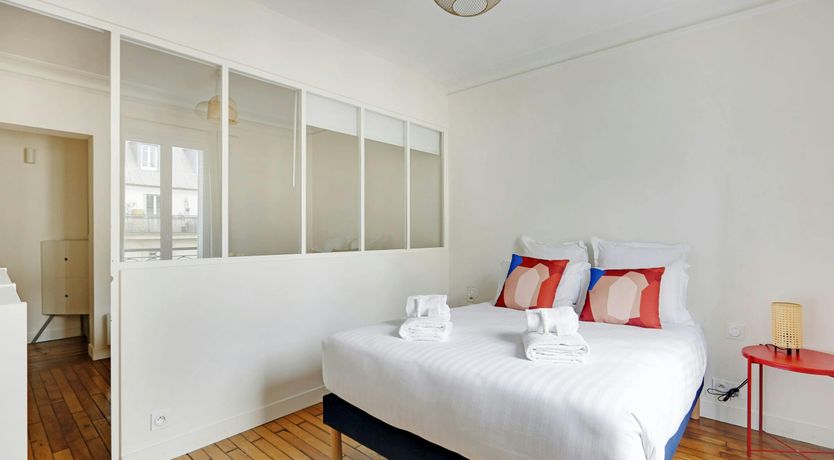 Photo of Chic Sojourn