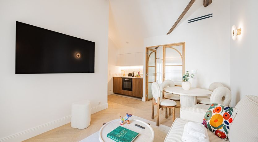 Photo of Parisian Legacy