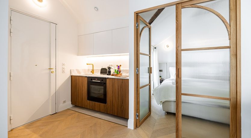 Photo of Parisian Legacy