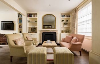 The Chelsea Abode Holiday Home