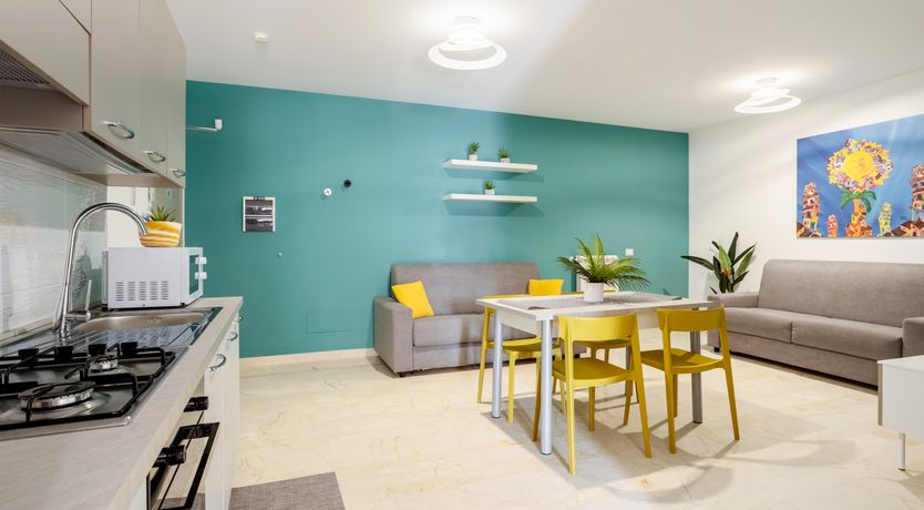 Photo of Pearl Shore