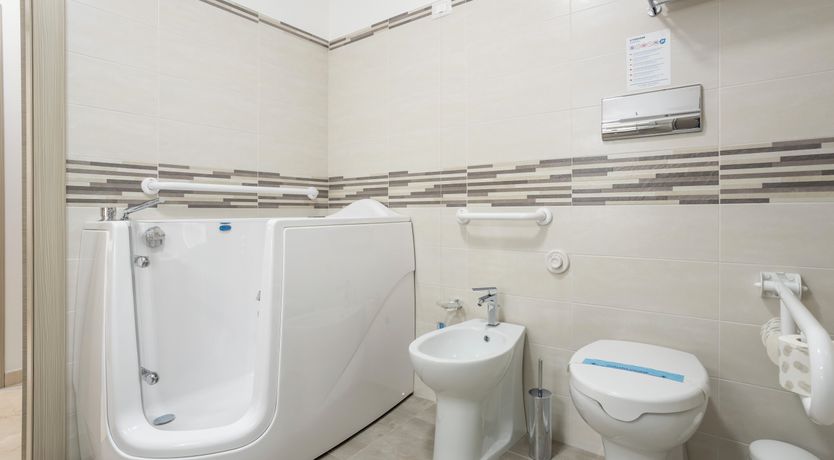 Photo of Pearl Shore