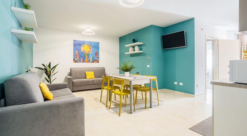 Photo of Pearl Shore