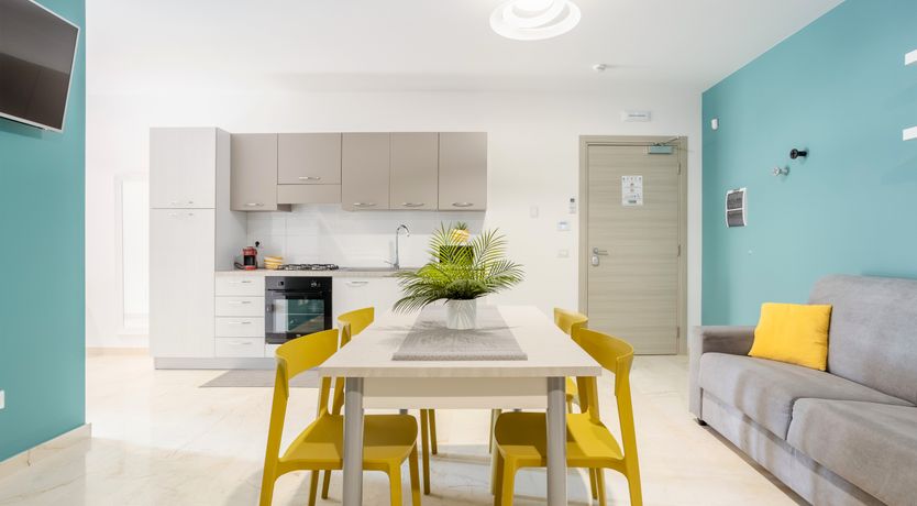 Photo of Pearl Shore